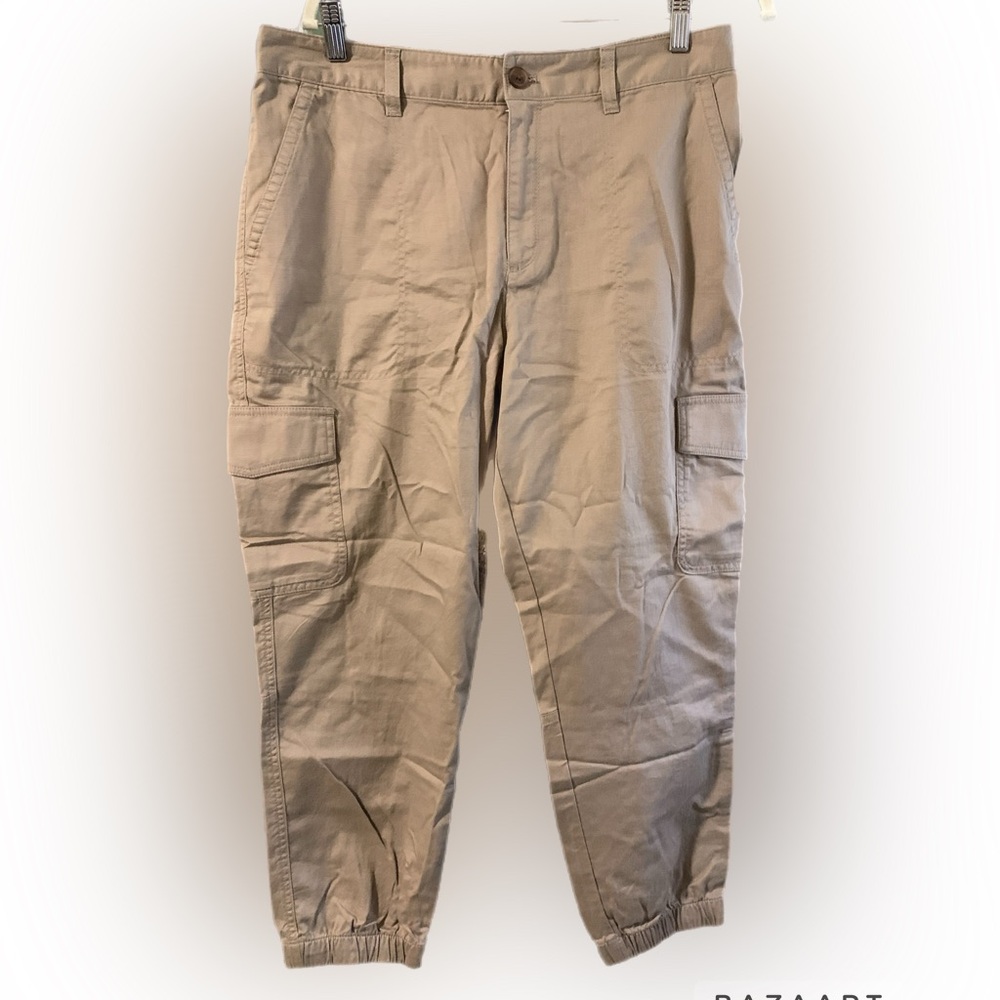 NWT GAP Girlfriend Jogger lightweight pants